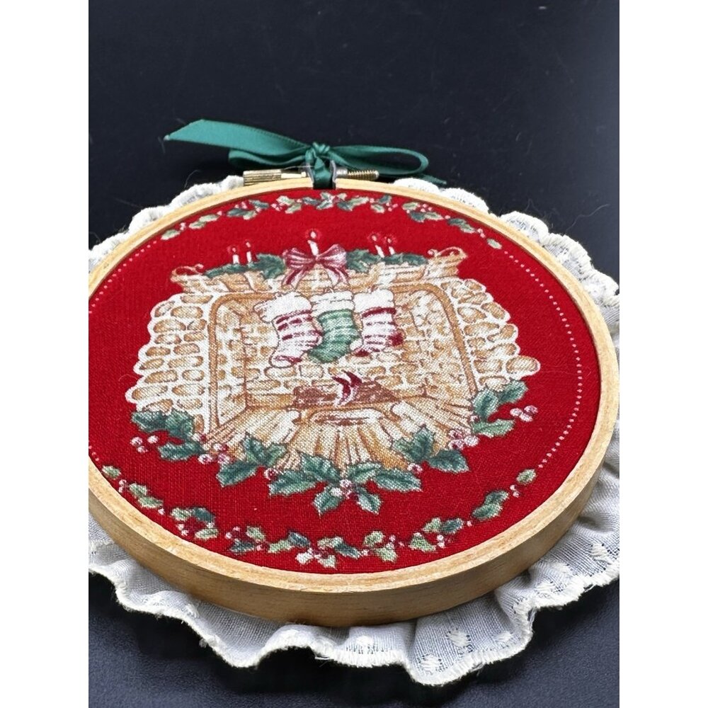 Handmade Christmas Ornament Wood Hoop Eyelet‎ Lace Stockings Fireplace Red Vtg